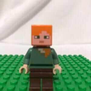 Lego Minecraft Minifigure - Alex with weapon - Iron Pickaxe  New